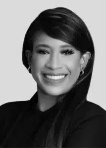 Laura Marcelino: Consultora de implementaciones