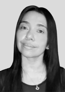 Liz Cañete: Soporte de oficina